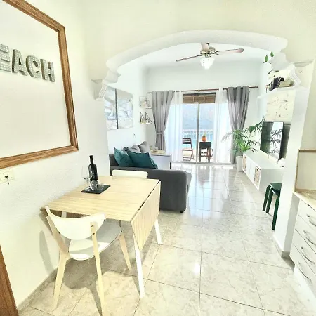 Mundo House, Playa San Marcos, Tenerife Апартаменты Икод-де-лос-Винос